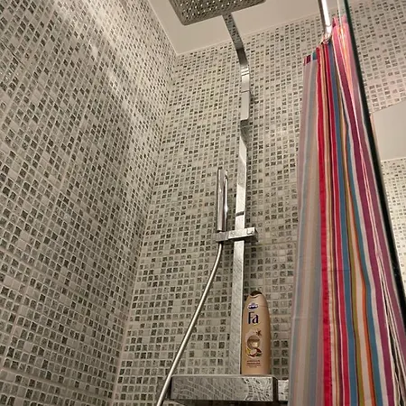 Apartment Joli 2 Pieces Au Coeur De Et Proche Canal *